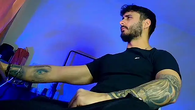 XanderCage99 online show from 21, 12, 2025