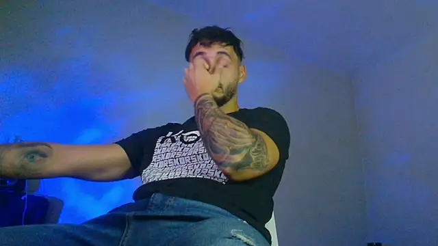 XanderCage99 online show from 11, 9, 2025