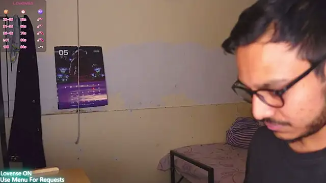 fuckkboy101 online show from 17, 5, 2026