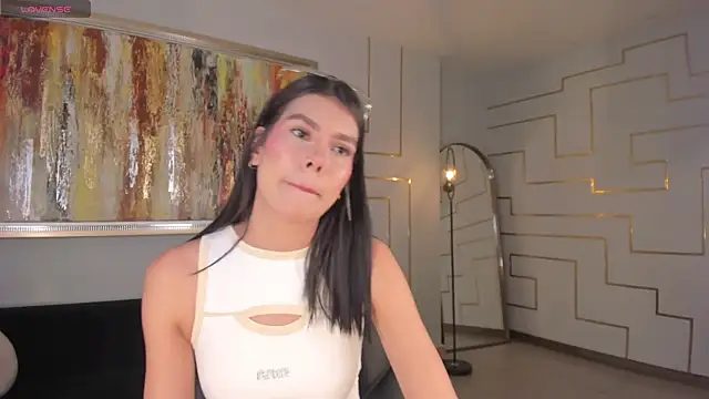 NiaSalvatore online show from 11, 3, 2026