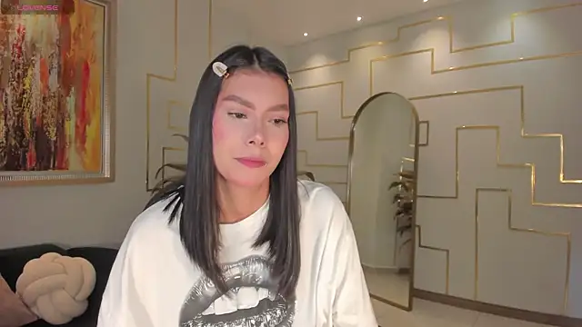 NiaSalvatore online show from 28, 2, 2026