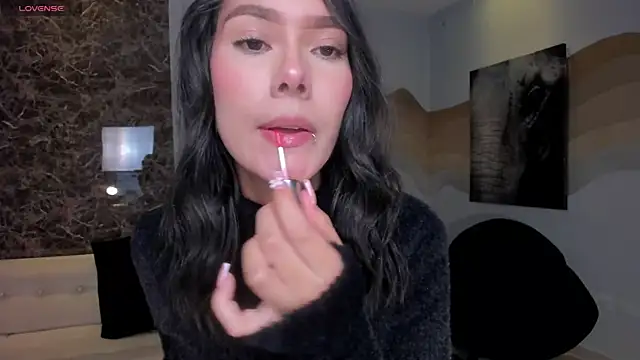 NiaSalvatore online show from 11, 2, 2026