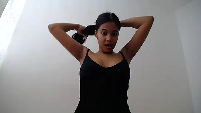 Snapshot of kathypiercee chatting on 19, 5, 2026 kathypiercee online show from 19, 5, 2026