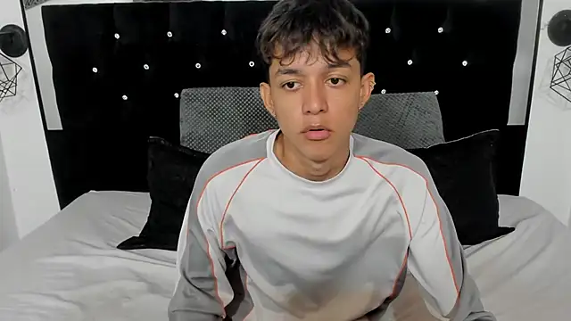 jisuscat online show from 3, 12, 2025