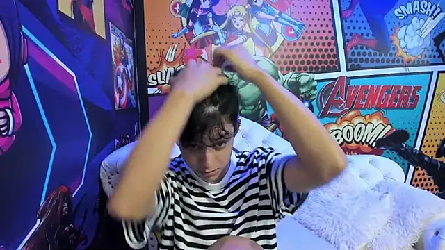 jisuscat online show from 8, 3, 2025