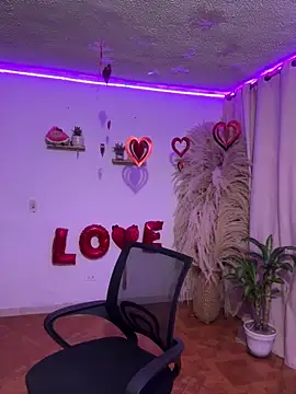 ariadna cooper online show from 17, 2, 2026