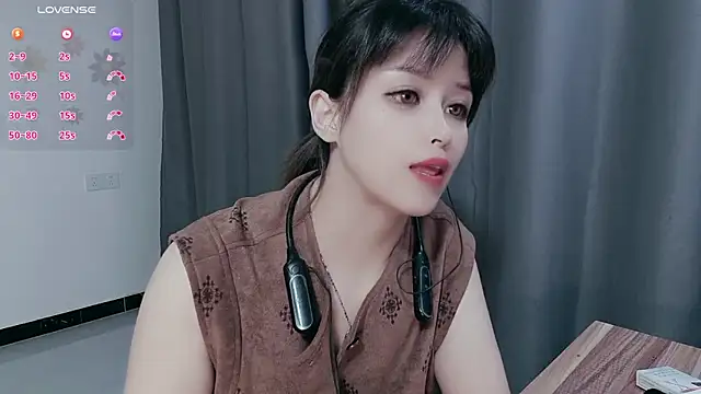 Lucky-xiuxiu online show from 17, 10, 2025