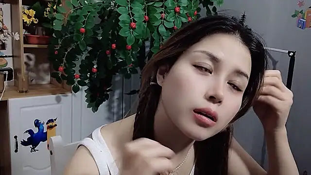 Lucky-xiuxiu online show from 17, 2, 2025