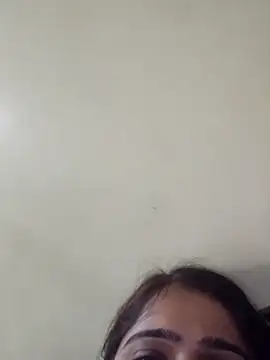 Snapshot of shreya1765 chatting on 19, 11, 2025 shreya1765 online show from 19, 11, 2025