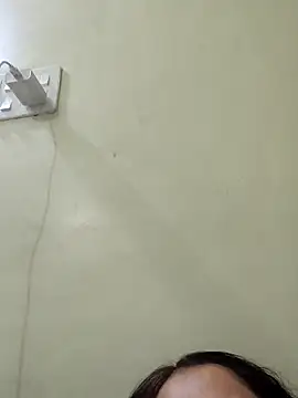 Snapshot of shreya1765 chatting on 9, 11, 2025 shreya1765 online show from 9, 11, 2025