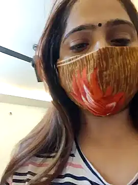 Snapshot of shreya1765 chatting on 27, 11, 2025 shreya1765 online show from 27, 11, 2025