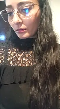 BELLA--26 online show from 25, 2, 2025