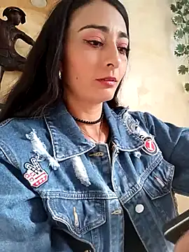 BELLA--26 online show from 26, 2, 2025