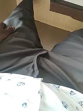 Snapshot of teluguu-rajj chatting on 13, 11, 2025 teluguu-rajj online show from 13, 11, 2025