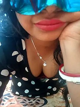  MilkyBar online show from 23, 2, 2026