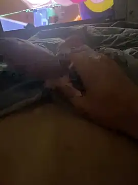 Snapshot of leisurelycriminal chatting on 13, 11, 2025 leisurelycriminal online show from 13, 11, 2025