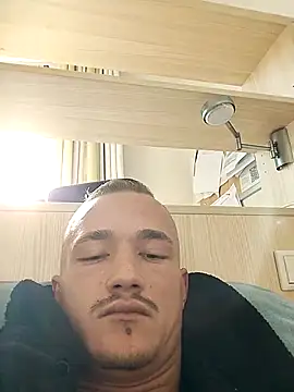 frankthefuck69 online show from 25, 10, 2025