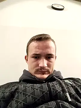 frankthefuck69 online show from 18, 2, 2026