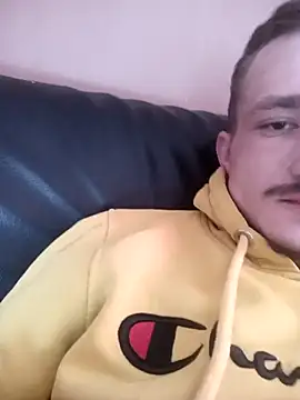 Snapshot of frankthefuck69 chatting on 3, 3, 2025 frankthefuck69 online show from 3, 3, 2025