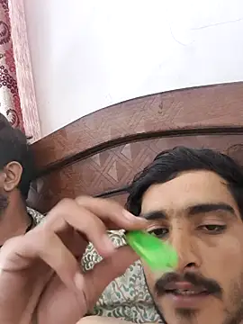 Snapshot of MAGNETICDADDY8 chatting on 24, 11, 2025 MAGNETICDADDY8 online show from 24, 11, 2025