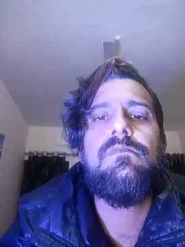 MAGNETICDADDY8 online show from 3, 1, 2025
