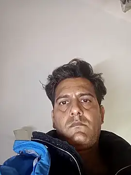 MAGNETICDADDY8 online show from 13, 3, 2025