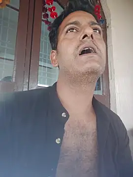 Snapshot of MAGNETICDADDY8 chatting on 21, 10, 2025 MAGNETICDADDY8 online show from 21, 10, 2025