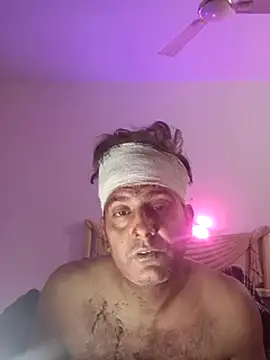 MAGNETICDADDY8 online show from 14, 3, 2025
