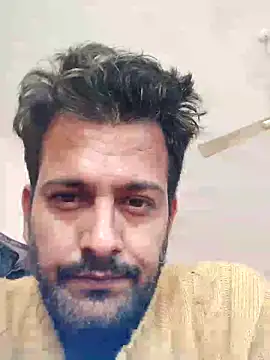 Snapshot of MAGNETICDADDY8 chatting on 10, 11, 2025 MAGNETICDADDY8 online show from 10, 11, 2025