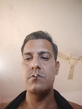 Snapshot of MAGNETICDADDY8 chatting on 17, 10, 2025 MAGNETICDADDY8 online show from 17, 10, 2025