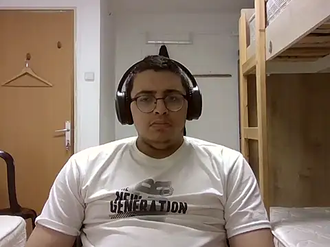 Snapshot of HotNatanIsraeli chatting on 4, 11, 2025 HotNatanIsraeli online show from 4, 11, 2025