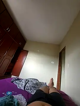 manterei2 online show from 7, 1, 2025