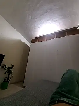 manterei2 online show from 3, 3, 2025