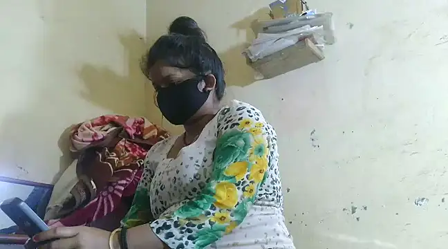 karishma736 online show from 17, 3, 2025