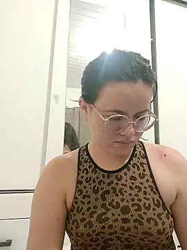 camillebr online show from 16, 12, 2025