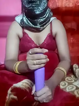 YourHotRandi online show from 9, 10, 2025