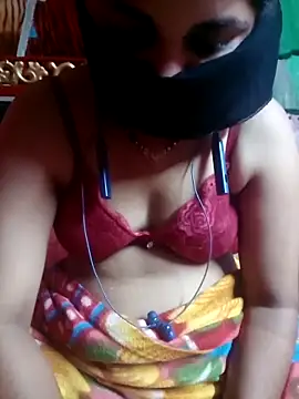 YourHotRandi online show from 3, 10, 2025