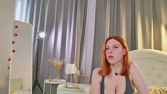 Mikka Blush online show from 18, 10, 2025