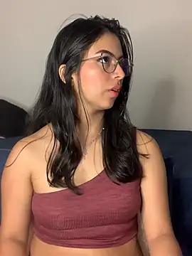 Snapshot of Julii- chatting on 5, 1, 2025 Julii- online show from 5, 1, 2025