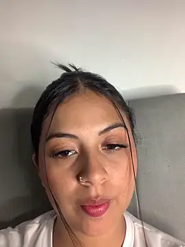 Snapshot of Julii- chatting on 14, 9, 2025 Julii- online show from 14, 9, 2025