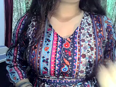 Snapshot of SIYA_MAVI chatting on 22, 7, 2026 SIYA MAVI online show from 22, 7, 2026