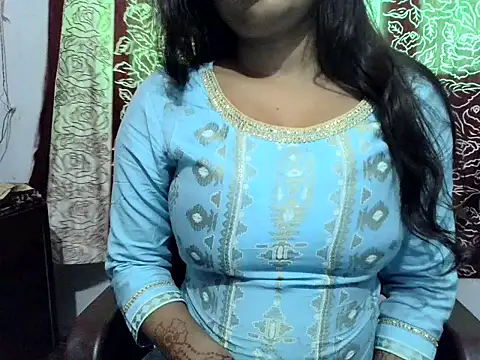 SIYA MAVI online show from 24, 10, 2025