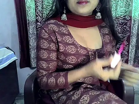 SIYA MAVI online show from 17, 12, 2025