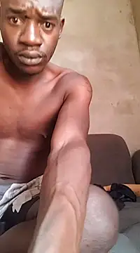 Snapshot of Kaizer1 chatting on 12, 10, 2025 Kaizer1 online show from 12, 10, 2025