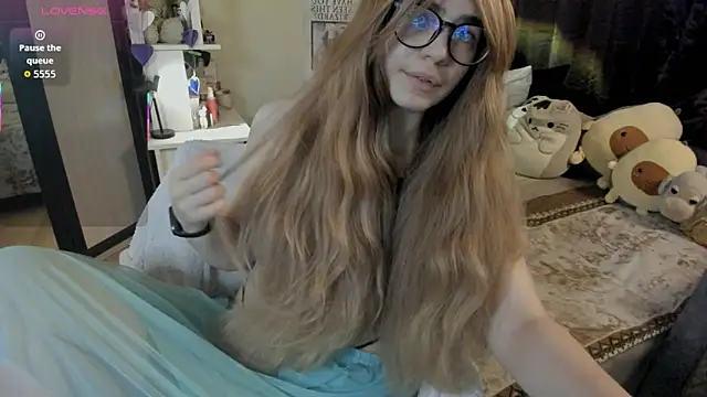 Snapshot of alexiamaleax chatting on 5, 3, 2026 alexiamaleax online show from 5, 3, 2026