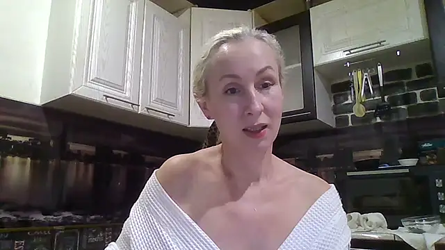 Snapshot of Mariana_har777 chatting on 4, 2, 2025 Mariana har777 online show from 4, 2, 2025