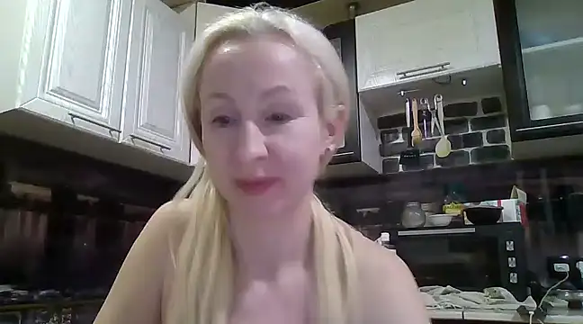 Snapshot of Mariana_har777 chatting on 9, 3, 2025 Mariana har777 online show from 9, 3, 2025