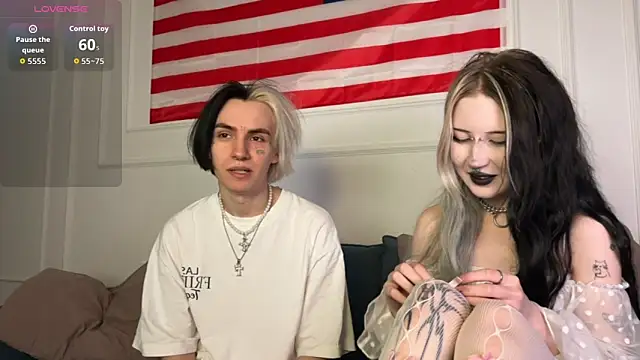 VeryRare TwinS online show from 4, 3, 2026