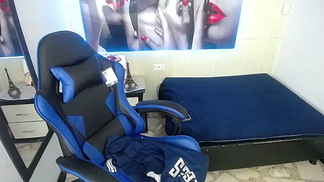 Anniee x online show from 17, 1, 2026