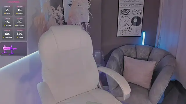 NiiaEvanss online show from 27, 3, 2026